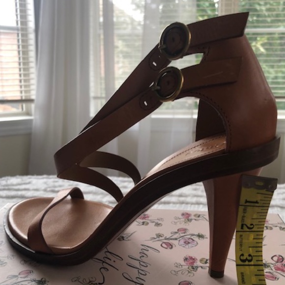 CHLOE BEIGE SHOE - Picture 13 of 15